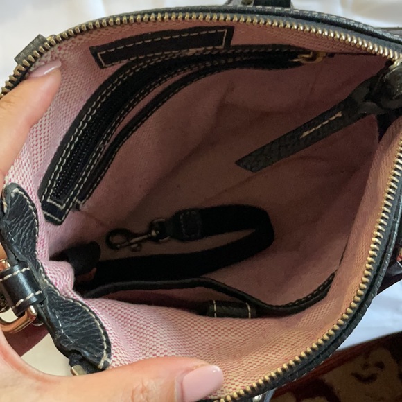 Dooney & Bourke Top Handle Crossbody Bag - Picture 2 of 4